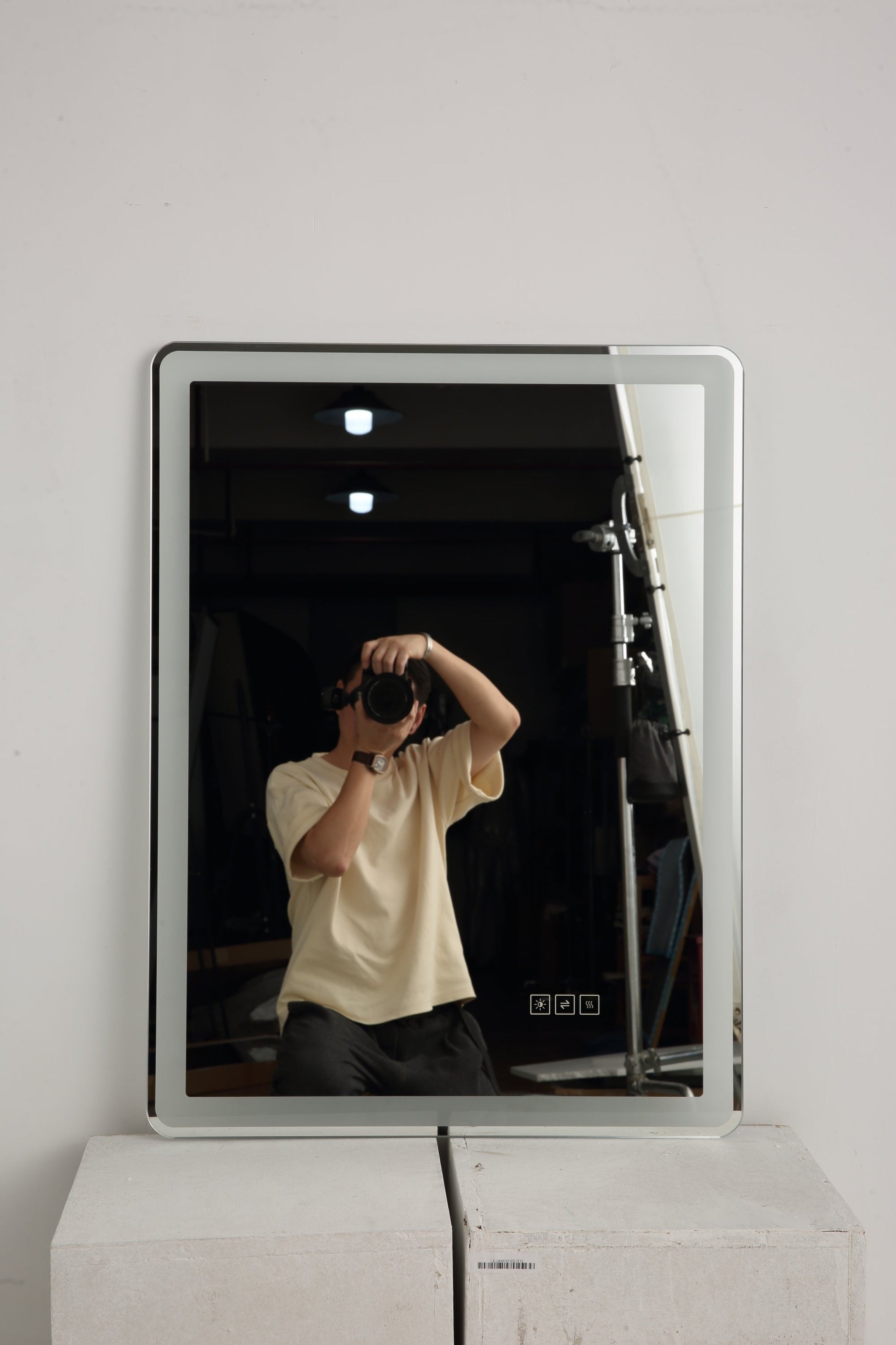 48*32 Inch Bathroom Mirror With Led Lights , Anti-Fog Lighted Vanity Mirrors for Wall Mounted, 3 Colors and 5 Level Dimm