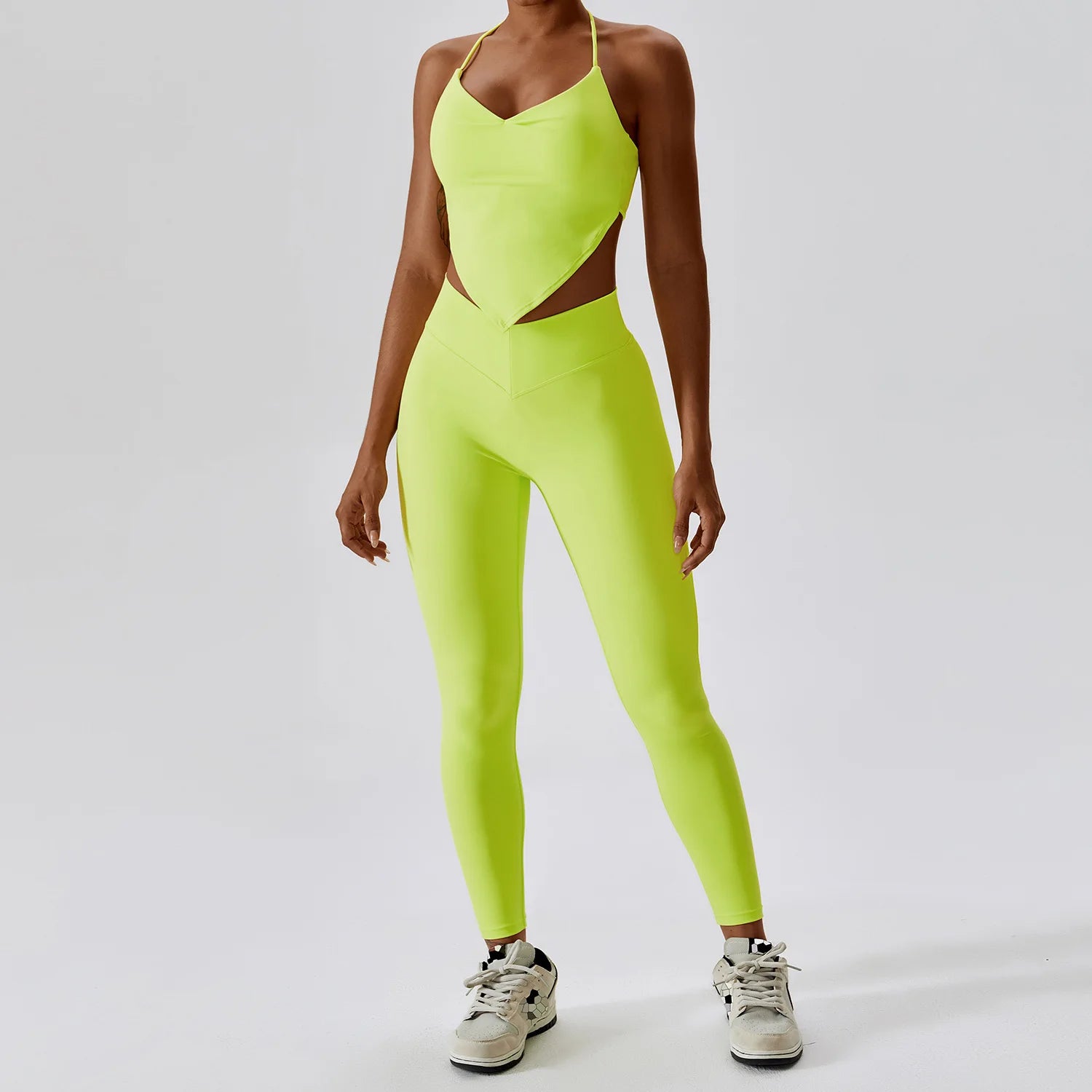 2023 New Running Sets New Design Nude Vest Bra Tops Shorts High Waist Leggings Two Piece Activewear Yoga Outfit for Women
