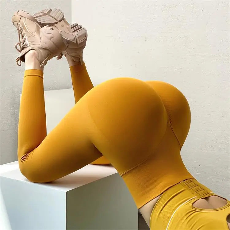 New Seamless Yoga Pant High Elastic Sports Fitness Legging Women High Waist Gym Scrunch Butt Running Training Girl Tight