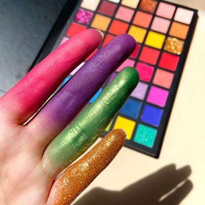 Color Makeup Unique Eye Shadow Matte Shimmer Palette Eyeshadow Palette Private Label Makeup Wholesale - My Store