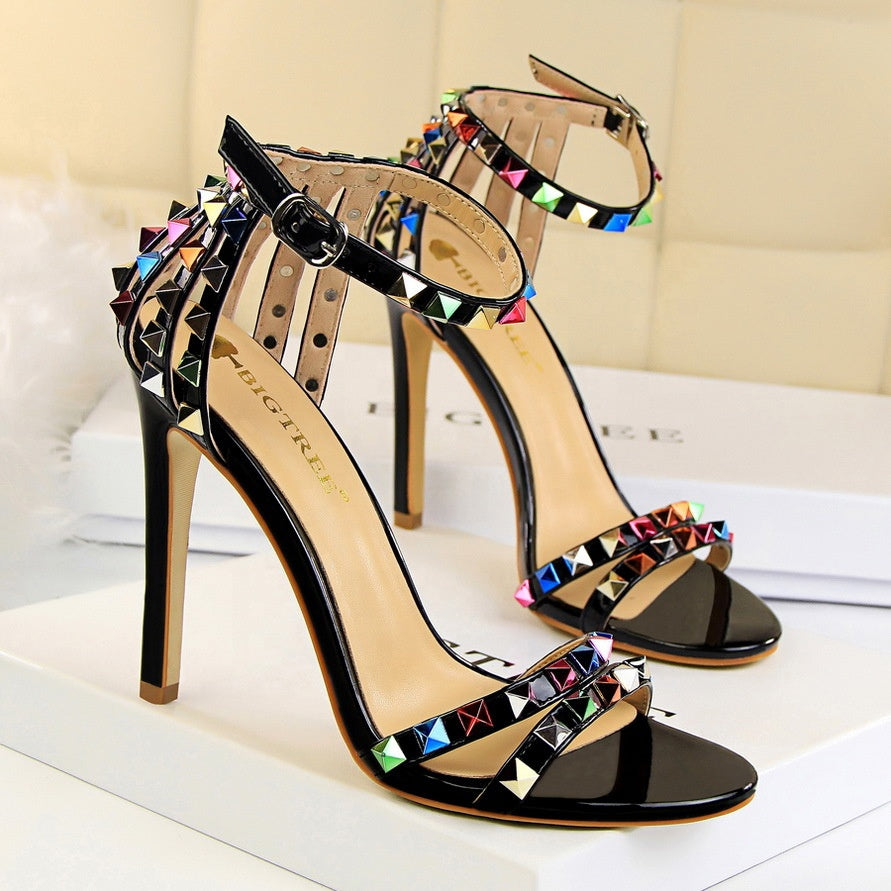 Famous Brands Heeled Sandals Sexy Sandalias Wedges Sandal Pointy Women's Pumps High Heels Shoes for Women