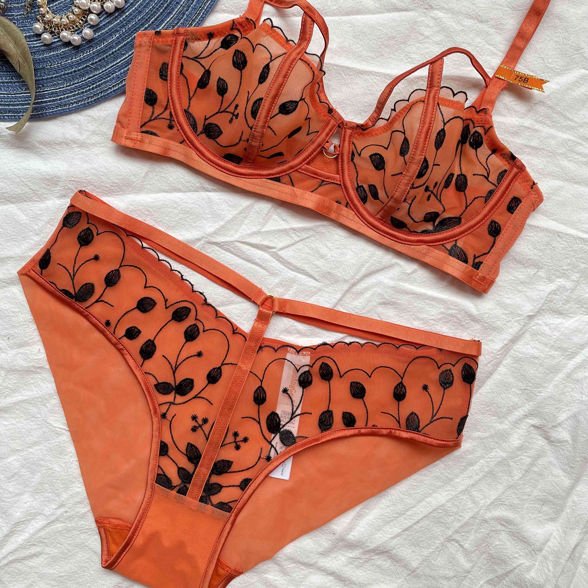 Valentines Day Lingerie Women's Panties Sexy Lingeries Underwear Bra & Brief Sets