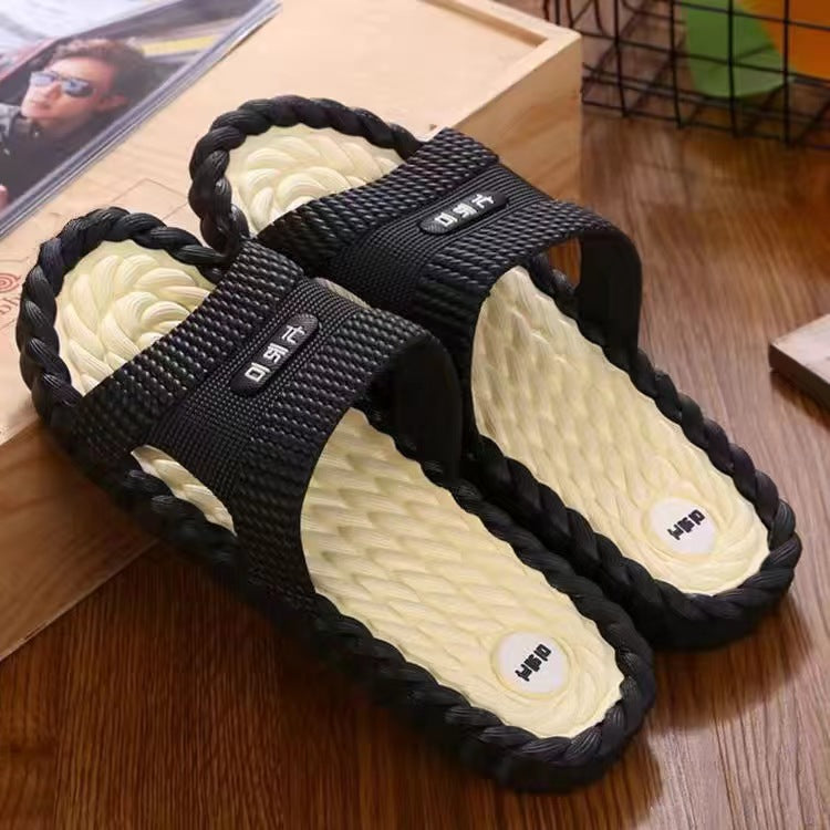 New Leaky Slippers Bathroom Bathing Simple Men's and Women's Home Indoor Massage Sandals and Slippers Featured Beach Slippers