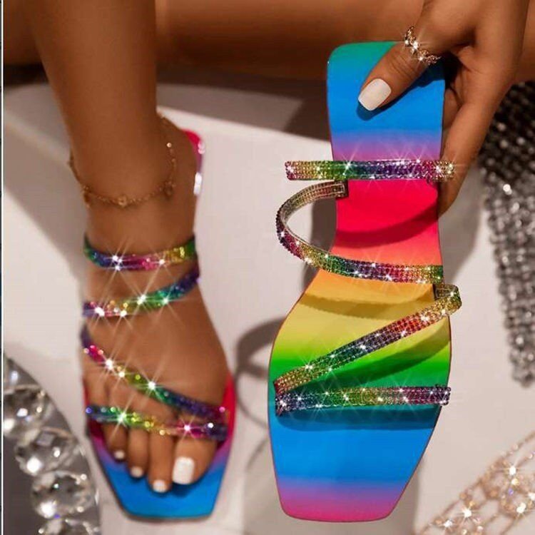 Hot Sale Women Sandla Sandals Wanita Beach Party Sendal Women Colorful Flat Sandals for Ladies
