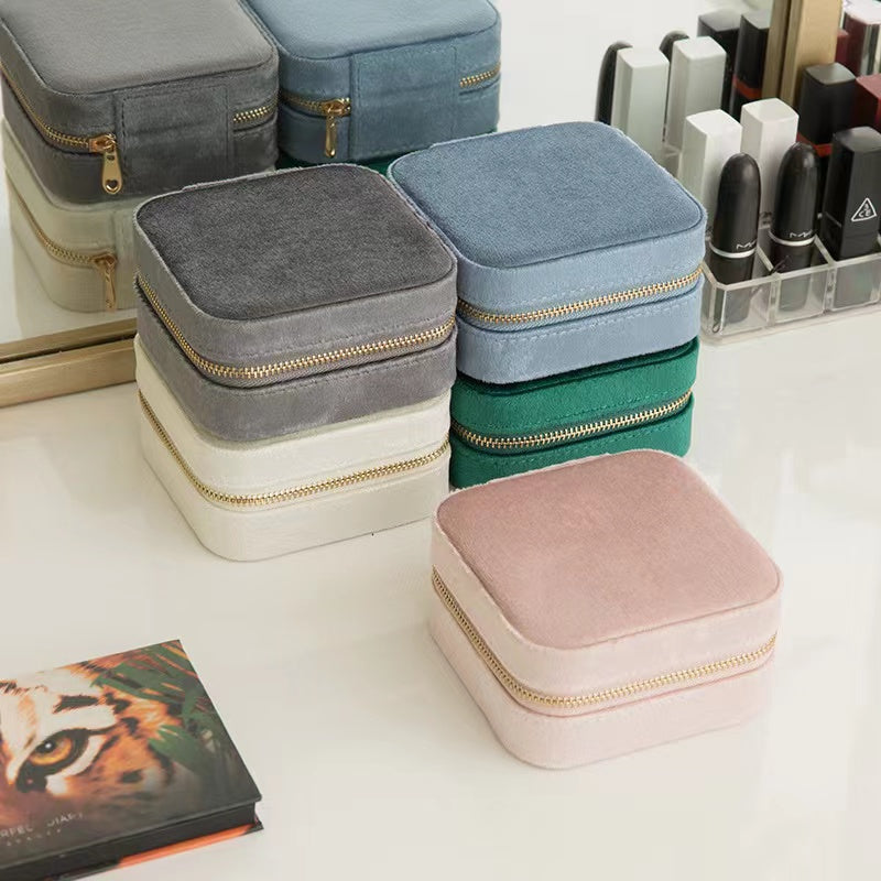 Travel Jewelry Box Ladies Velvet Jewelry Storage Box Zipper Travel Jewelry Organizer