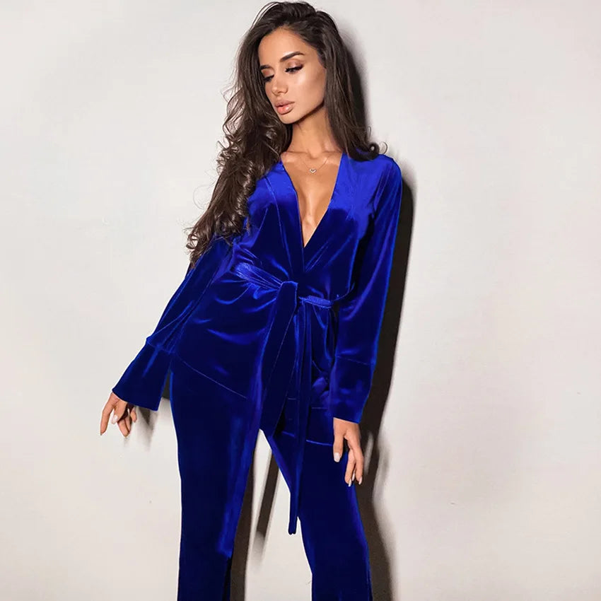 Velvet Pajamas 2PCS Women's Clothing Flannel Pajama Set Velvet Nightgown Sexy Winter Outfits Warm Sleepwear Robe
