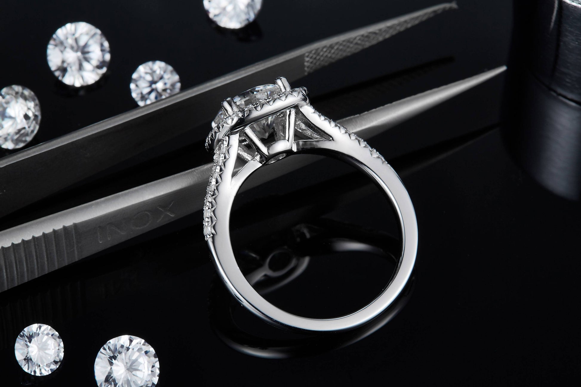 SGARIT Jewellery Round Gold Plated 925 Sterling Silver 2ct Pave Setting Moissanite Ring Jewelry