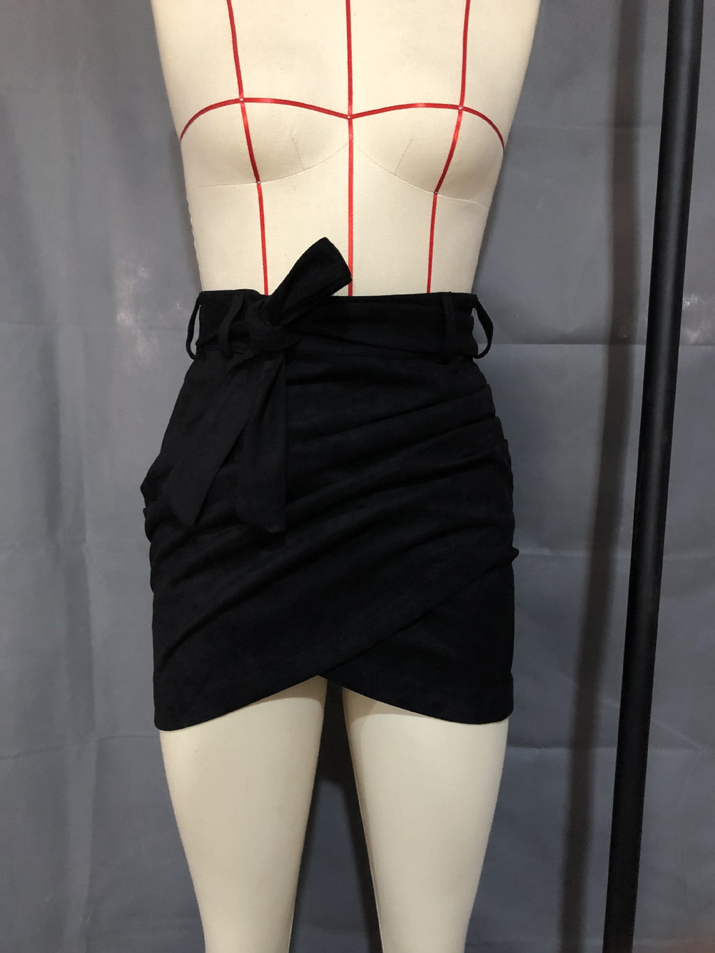 X01289M Sexy Leather Strapping Skirt Casual Solid Color Women's Work Short Skirts Hot Girl Street Style Skirts