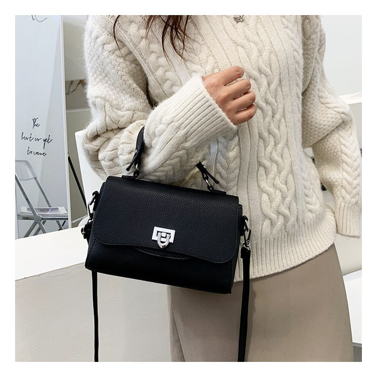 Custom Woman Handbag With Logo Unique Mini Handbags Winter New Arrivals Handbags