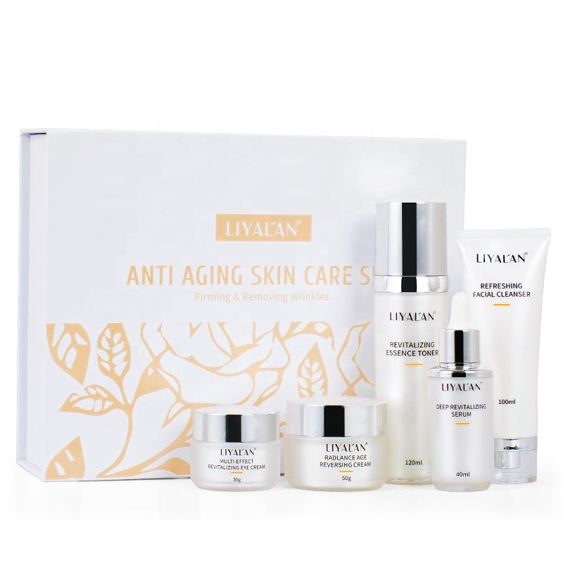 Private Label Skincare Gift Sets Organic Cleansing Moisturizing Brightening Face Gifts Anti Aging Skin Care Set