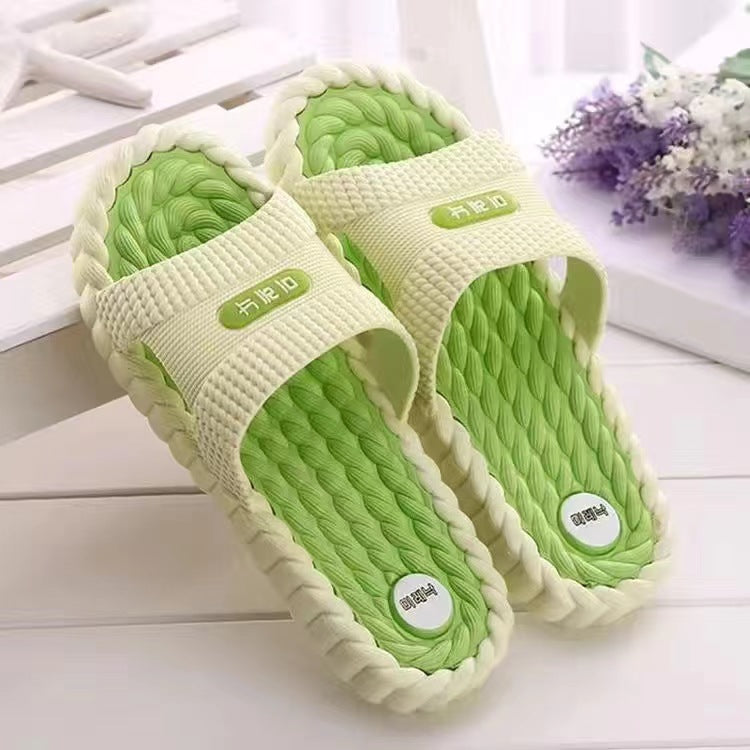 New Leaky Slippers Bathroom Bathing Simple Men's and Women's Home Indoor Massage Sandals and Slippers Featured Beach Slippers