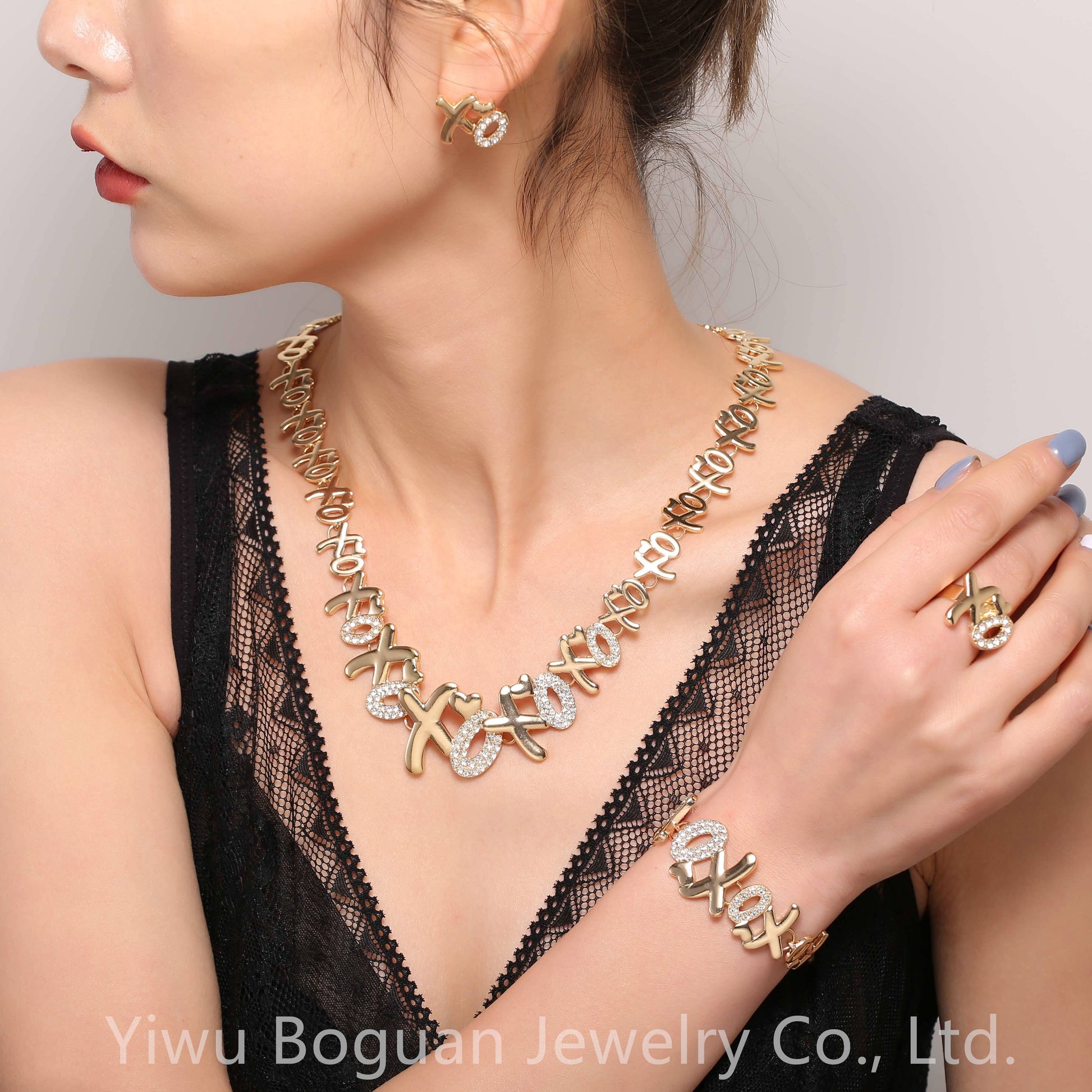 2021 Hip Hop High Quality Gold Jewelry Women Jewelry Set 18k Gold Plating Jewelry Set