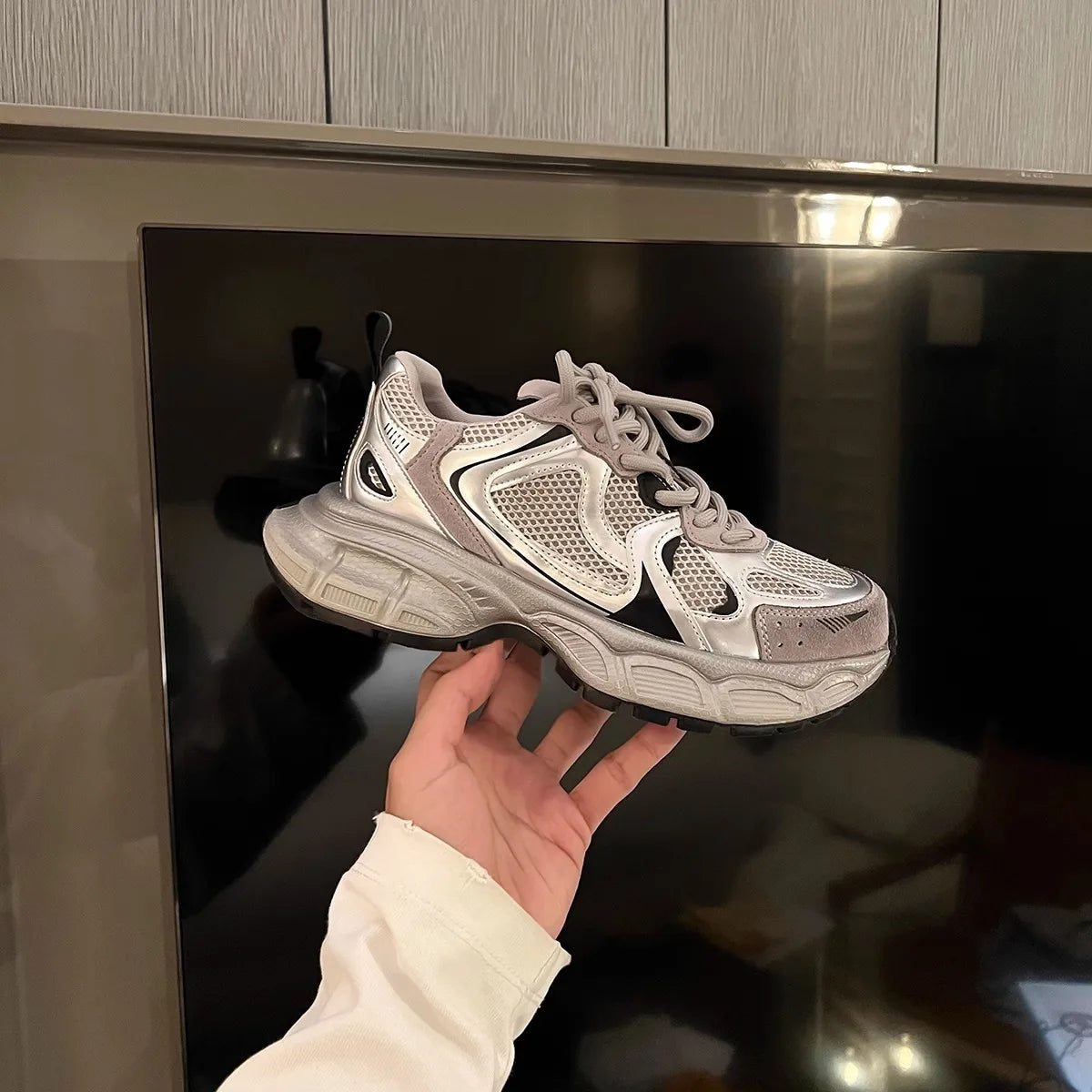 Lady Height Increasing Shoes New Styles Sneakers Chunky Platform Sneakers Fashion Sneakers for Women Real Leather