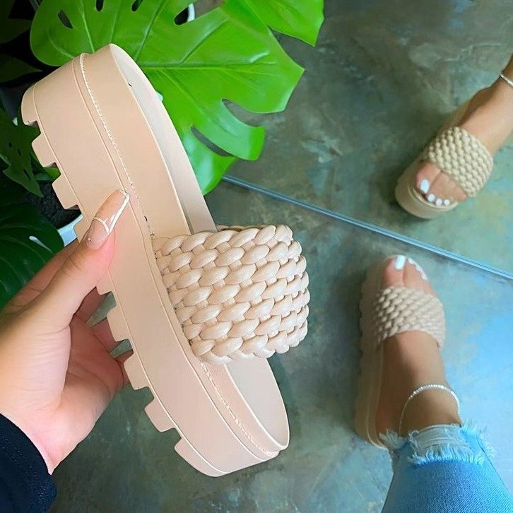 New Arrival Girls Fashion Slides Slippers Female Shoe Summer Slipper Fur Slides Women Sandals