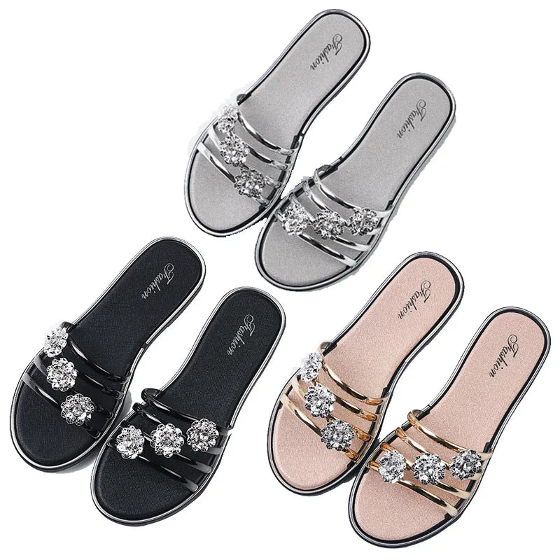 Women Indoor Outdoor Wear Casual Flip-Flops Ladies Slipper Summer Sandals New Flat Clamp Women's Shoes Light Beach Slippers