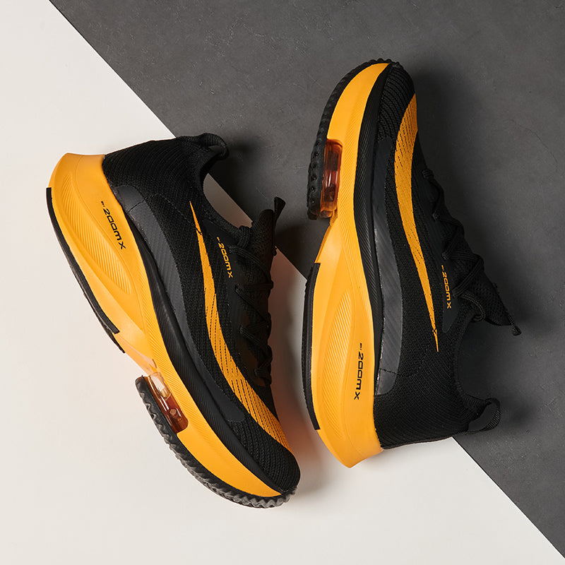 High Quality Fashion Black Men Sneakers 2022 Breathable Sport Shoes Flying Man Shoes Sport Sneaker