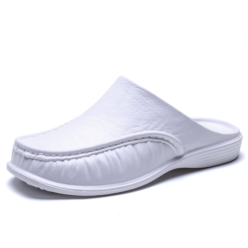 Autumn and Winter Trendy Men's Flat Leather Slippers Casual Anti-Slippery and Breathable With Slip-On Closure and Cushioning