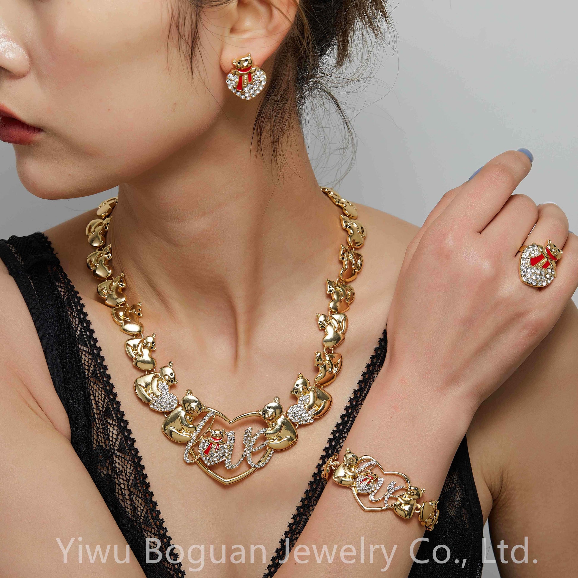 2021 Hip Hop High Quality Gold Jewelry Women Jewelry Set 18k Gold Plating Jewelry Set