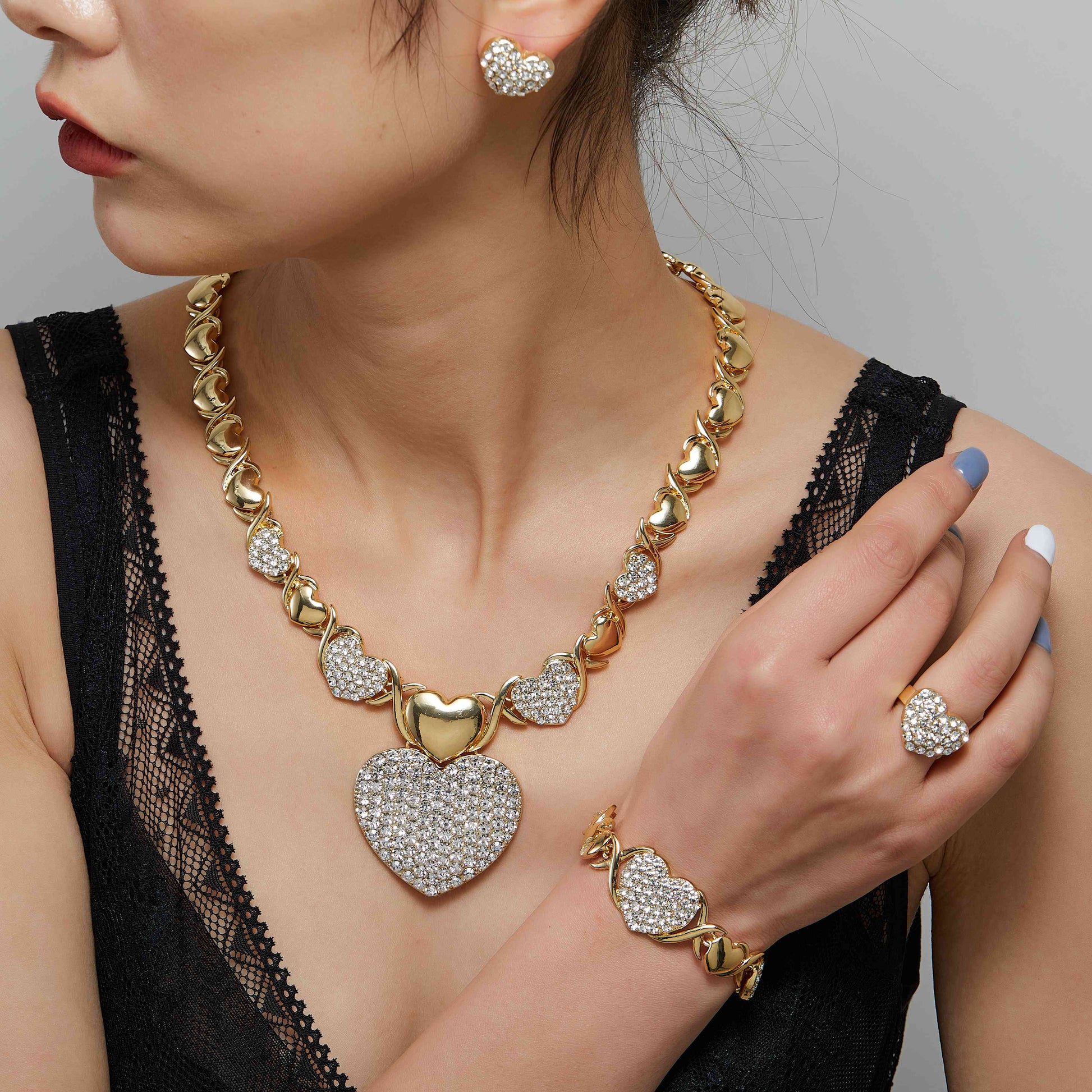 2021 Hip Hop High Quality Gold Jewelry Women Jewelry Set 18k Gold Plating Jewelry Set