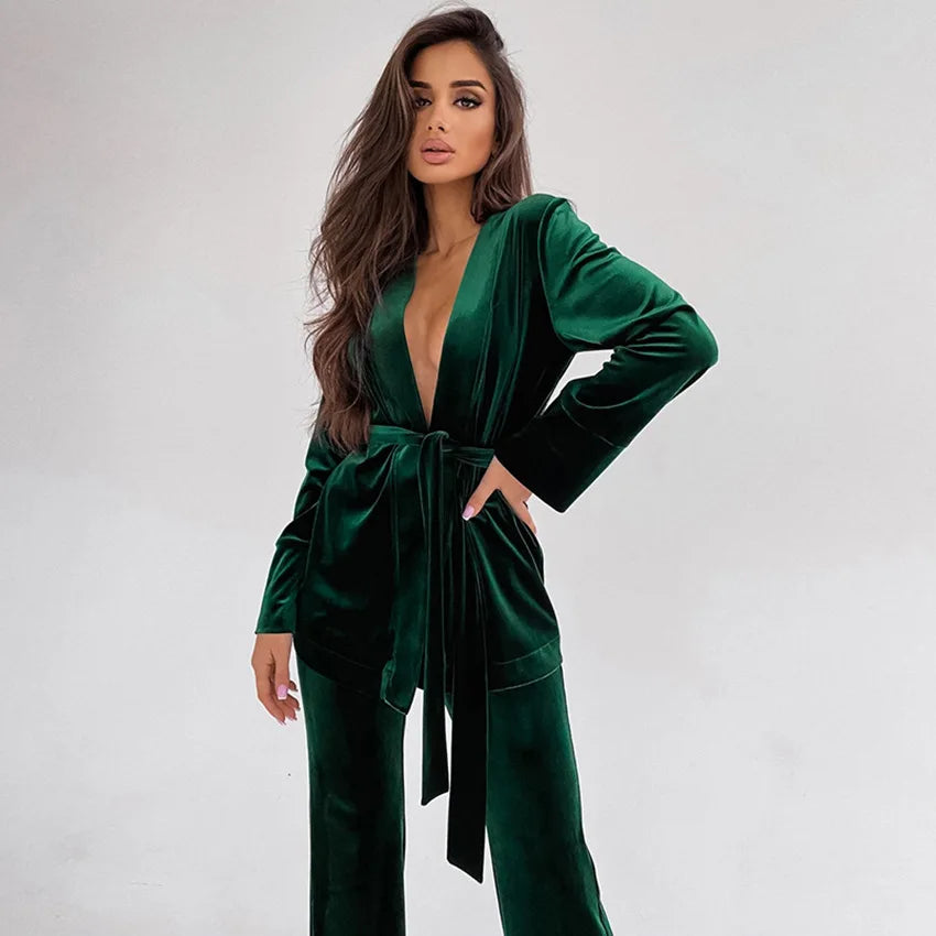 Velvet Pajamas 2PCS Women's Clothing Flannel Pajama Set Velvet Nightgown Sexy Winter Outfits Warm Sleepwear Robe