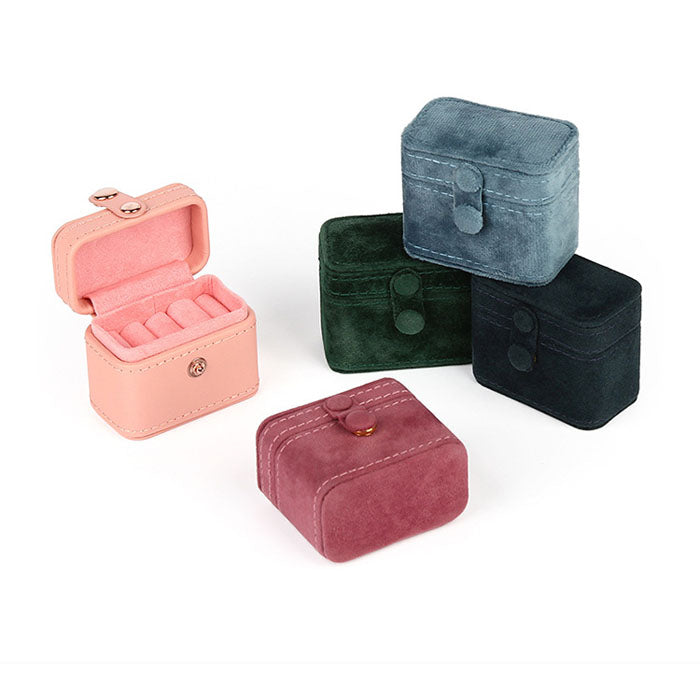 Wholesale Vintage Travel Jewellery Gift Organizer Mini Portable Luxury Velvet Custom Jewelry Ring Box