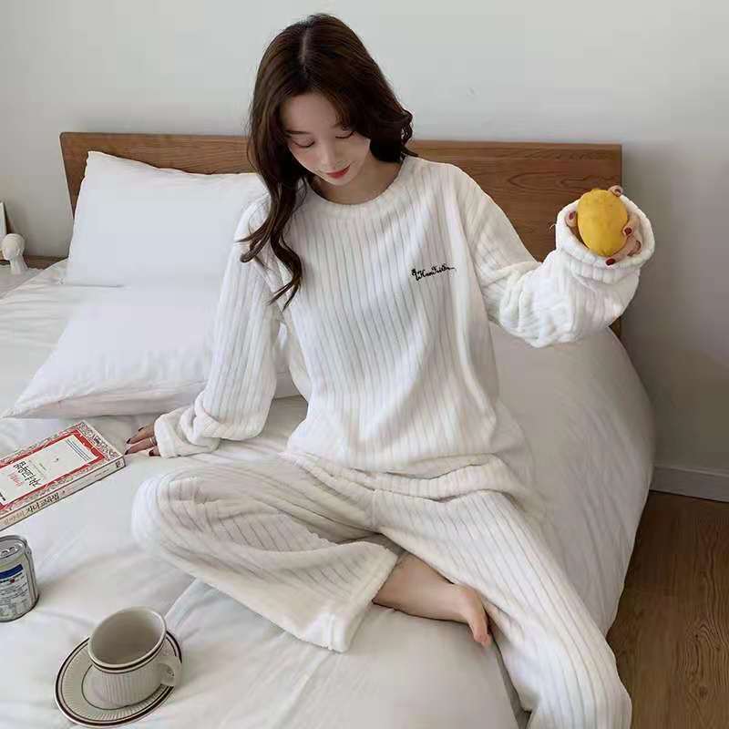 New Design Homefit Textile Wholesale Pajama Flannel for Women Girls Pajamas