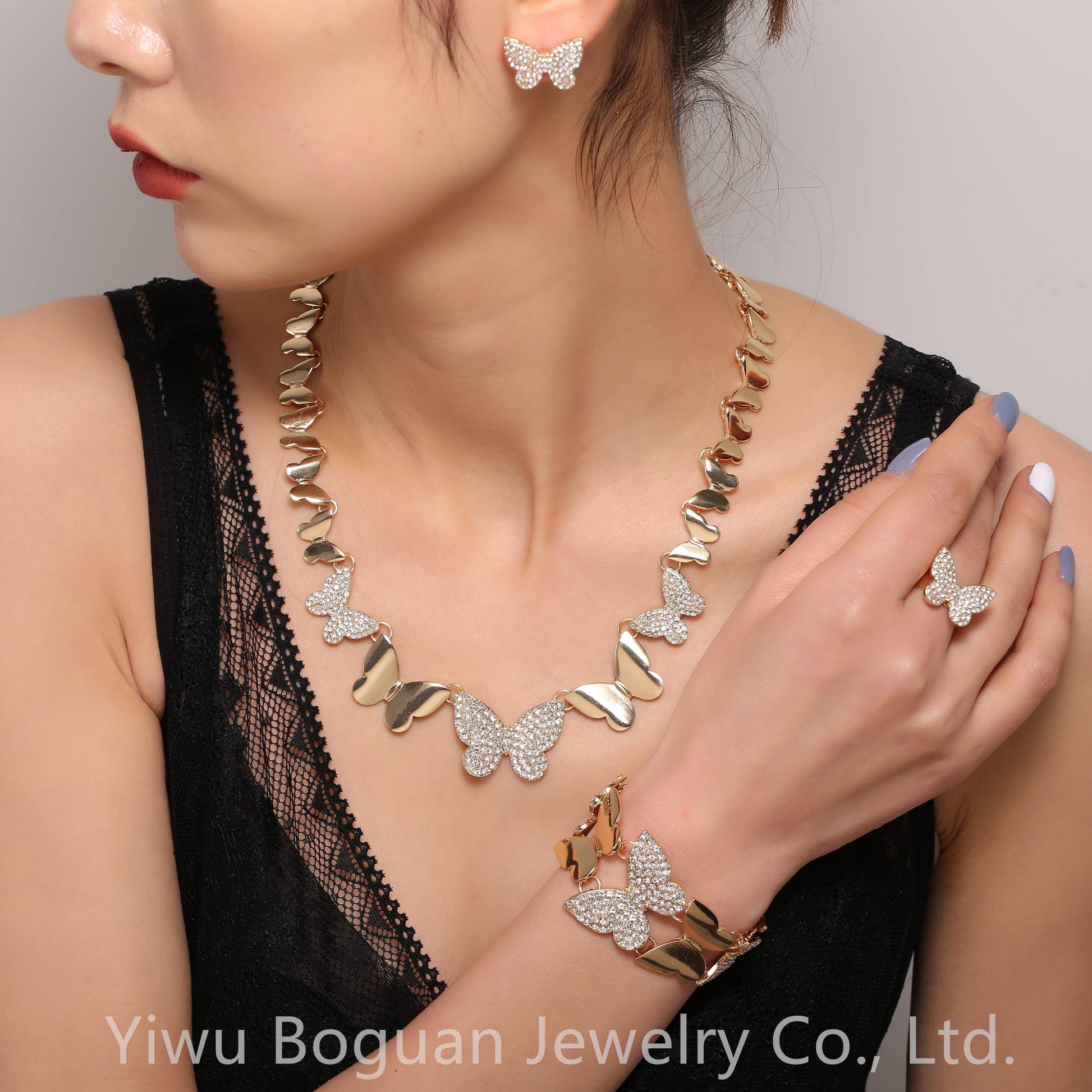 2021 Hip Hop High Quality Gold Jewelry Women Jewelry Set 18k Gold Plating Jewelry Set