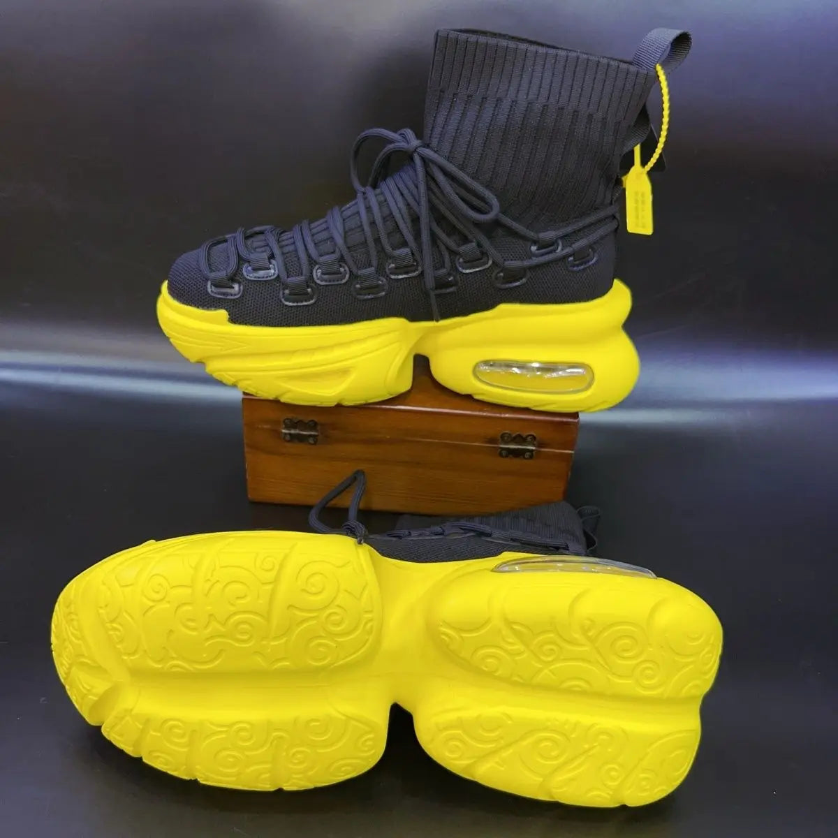 Popular High Wedge Sneaker Male Chunky Sports Boots for Men Casual Sock Shoes for Men Breathable Sneakers