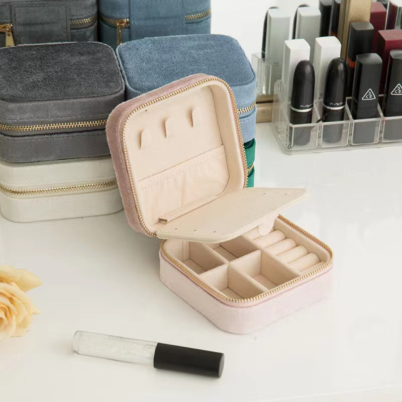 Travel Jewelry Box Ladies Velvet Jewelry Storage Box Zipper Travel Jewelry Organizer