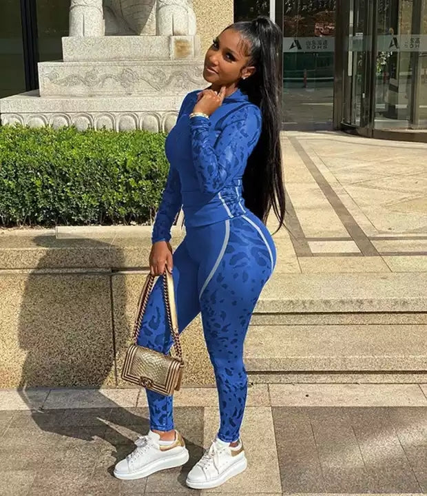 Plus Size Women's Activewear Fitness Exercise Two Piece Camo Suit Top Leggings Patchwork 2 Piece Set