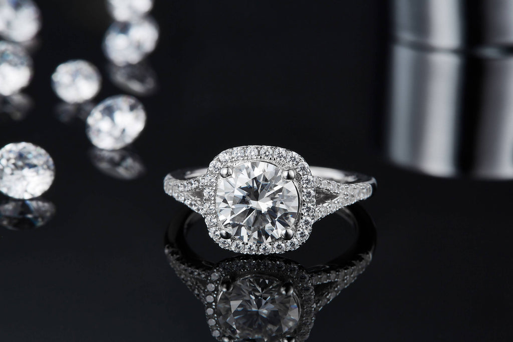 SGARIT Jewellery Round Gold Plated 925 Sterling Silver 2ct Pave Setting Moissanite Ring Jewelry