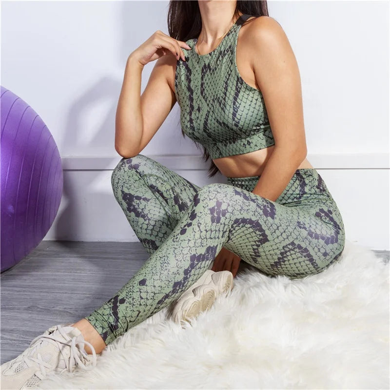 Custom Logo Polyester 2 Piece Fitness Yoga Set Activewear Sets for Women