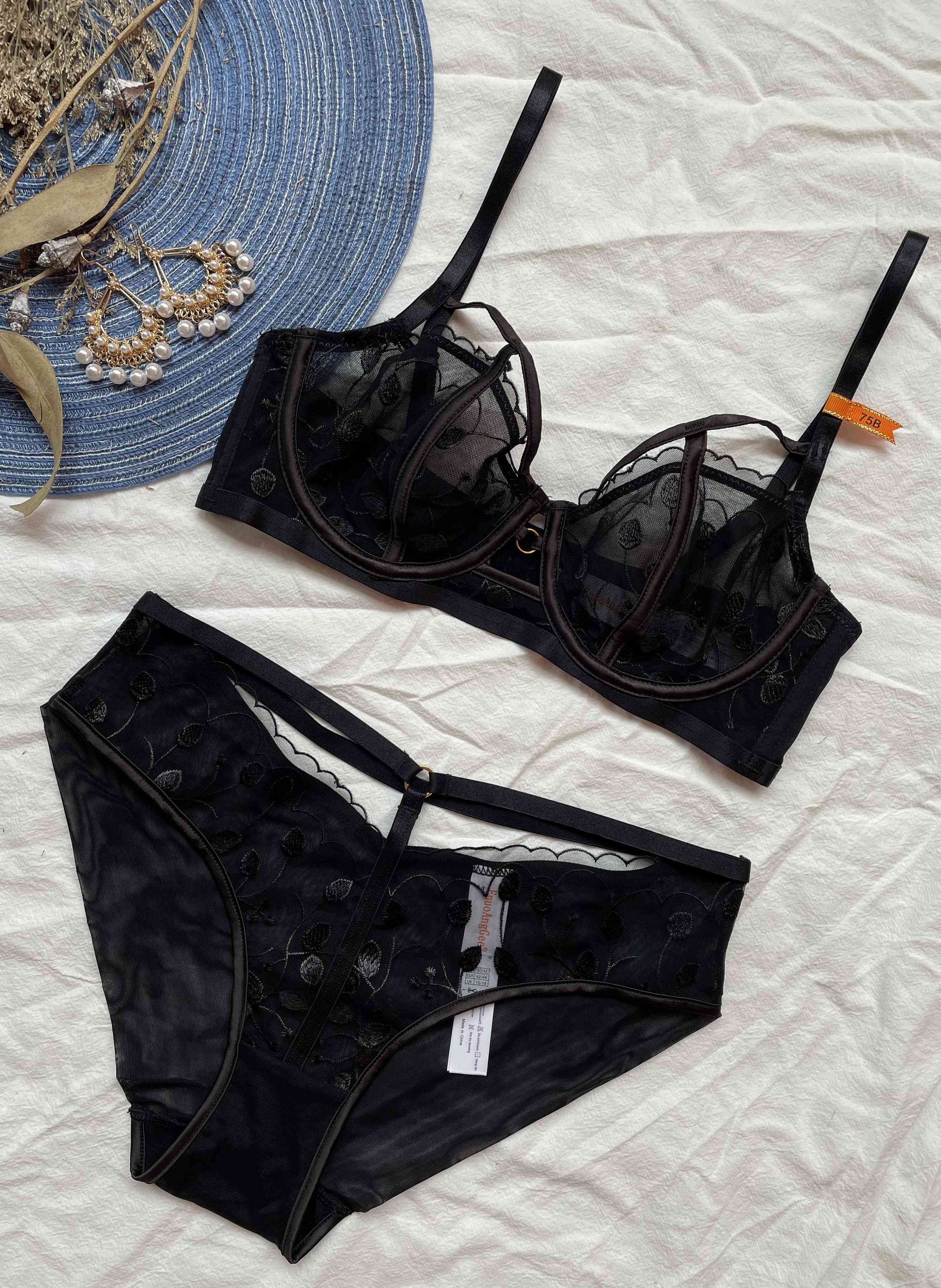 Valentines Day Lingerie Women's Panties Sexy Lingeries Underwear Bra & Brief Sets
