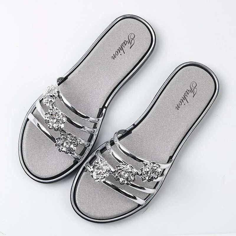 Women Indoor Outdoor Wear Casual Flip-Flops Ladies Slipper Summer Sandals New Flat Clamp Women's Shoes Light Beach Slippers