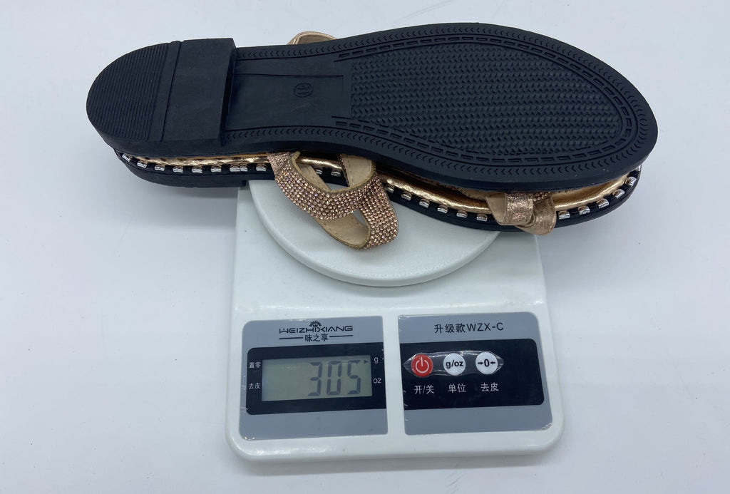 Wholesale Slippers Women Fashion Rhinestone Flat Sandals and Slippers European and American Beach Woman'S Slipper New