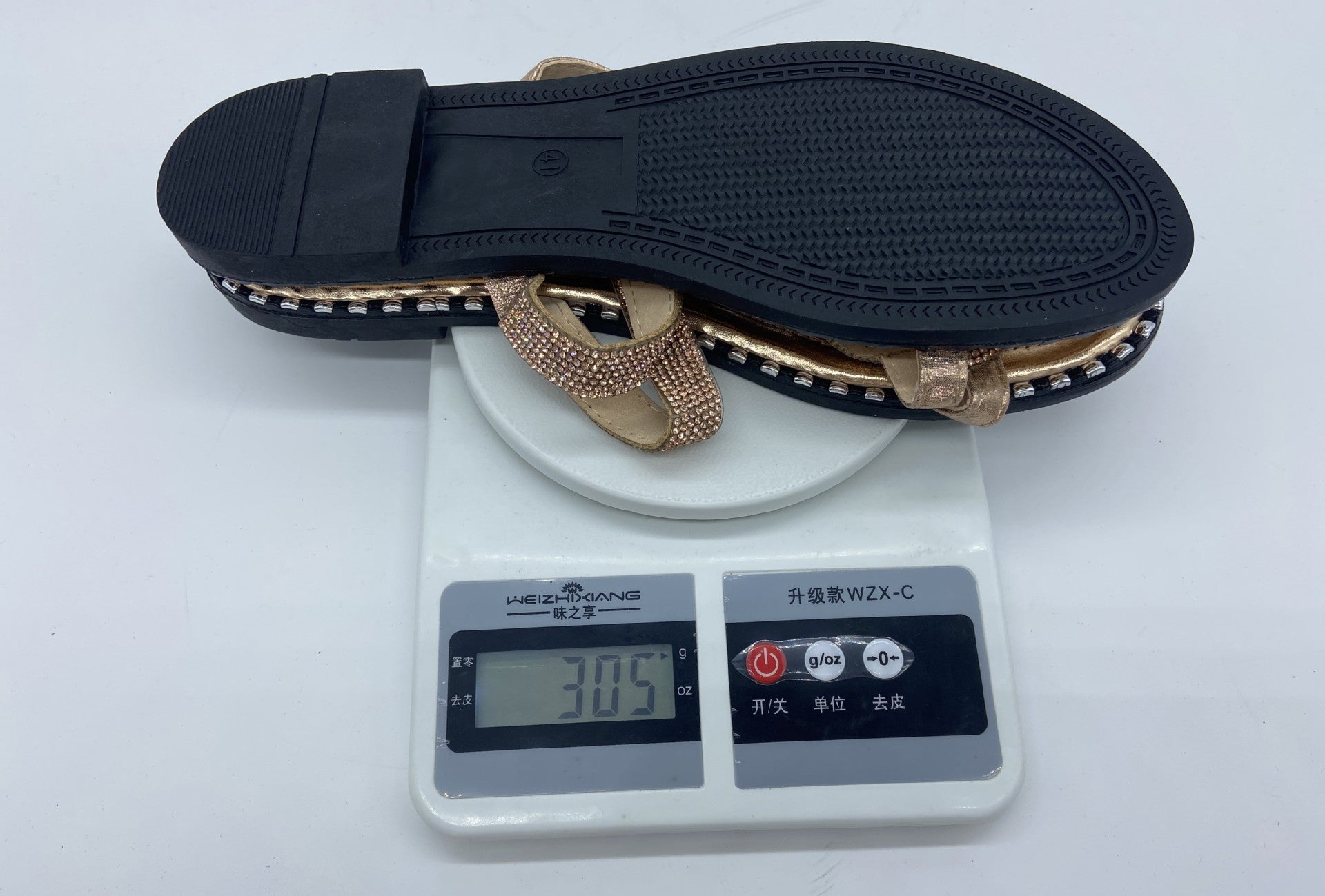 Wholesale Slippers Women Fashion Rhinestone Flat Sandals and Slippers European and American Beach Woman'S Slipper New