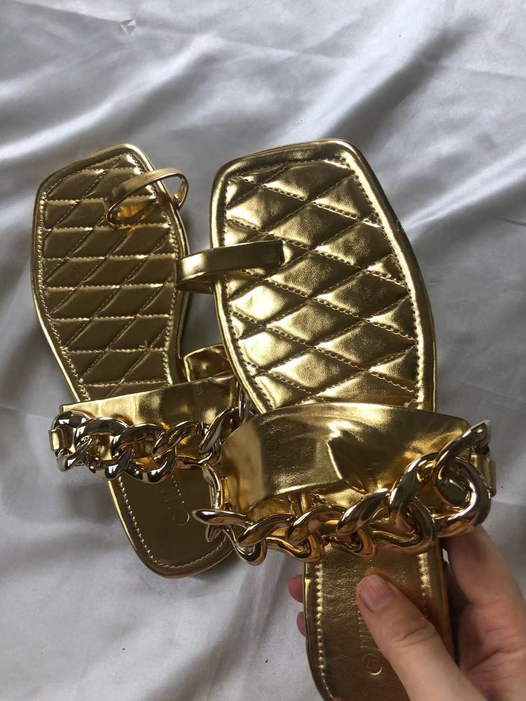 Flat Jelly Slippers Latest Design Square Toe Flat Platform Sandals  Women's Slippers Open Toe Flat Shoes Women's Slippers