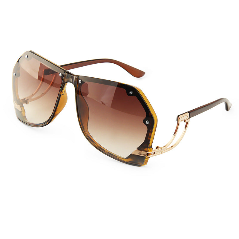 Big Frame Sunglasses Fashion Ocean Film Lovers Sunglasses Men and Women Versatile Sunscreen Sunglasses
