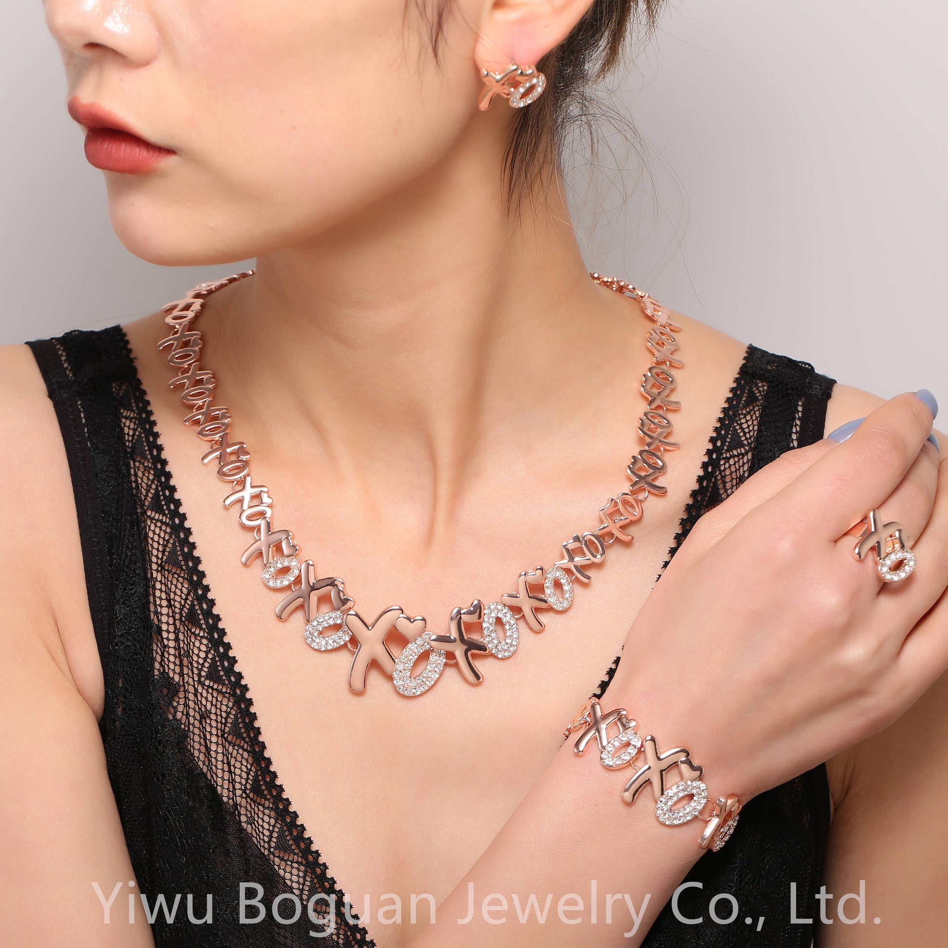 2021 Hip Hop High Quality Gold Jewelry Women Jewelry Set 18k Gold Plating Jewelry Set