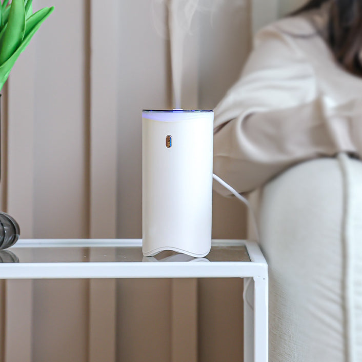 U18 Aromatherapy Machine 5V Car Essential Oil Diffuser Personal Lamp Flame Air Humidifier