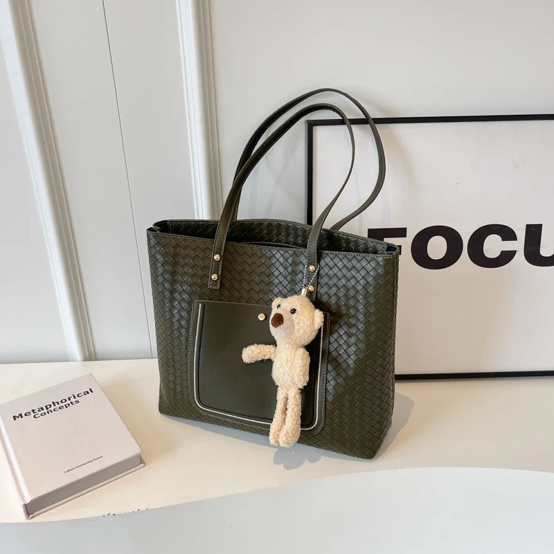 Factory Wholesale Large Tote Handbags Young Lady Cute Handbag Women Popular Design Woven Handbags