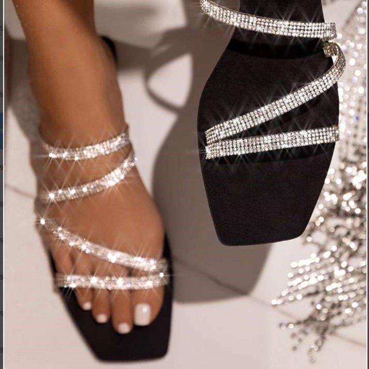 Hot Sale Women Sandla Sandals Wanita Beach Party Sendal Women Colorful Flat Sandals for Ladies