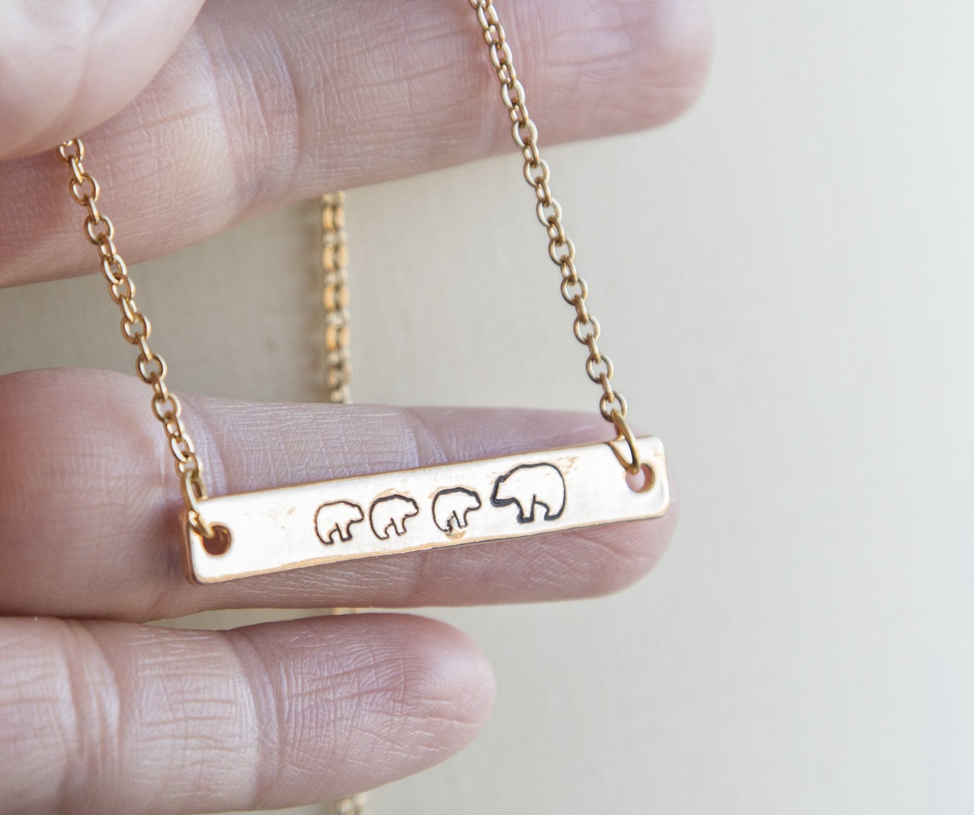 Mama bear necklace, mama and bear cub necklace, hand stamped bar - My Store