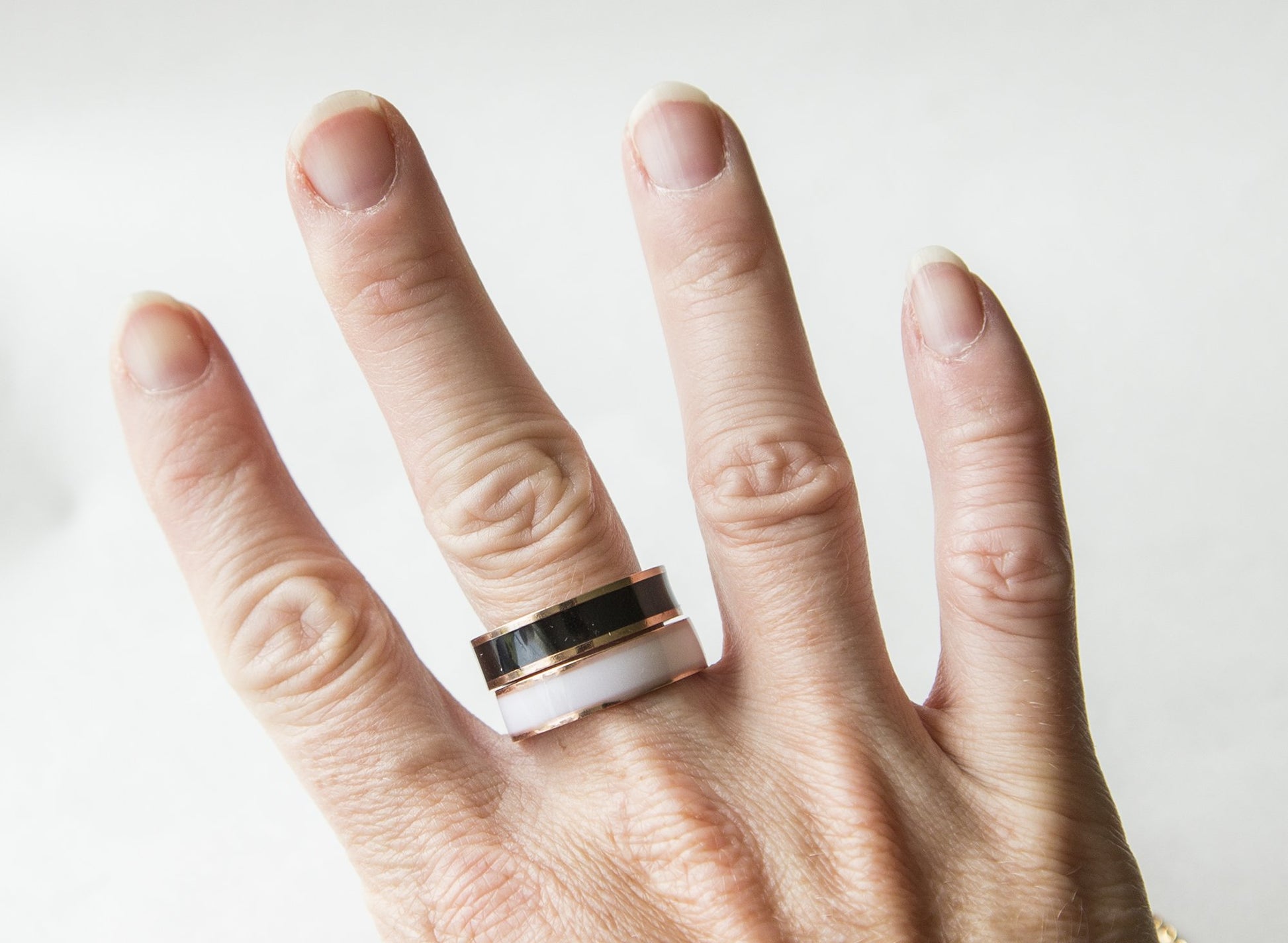 Rose Gold Couple Rings Black and White Personalized Couple Gift, - My Store