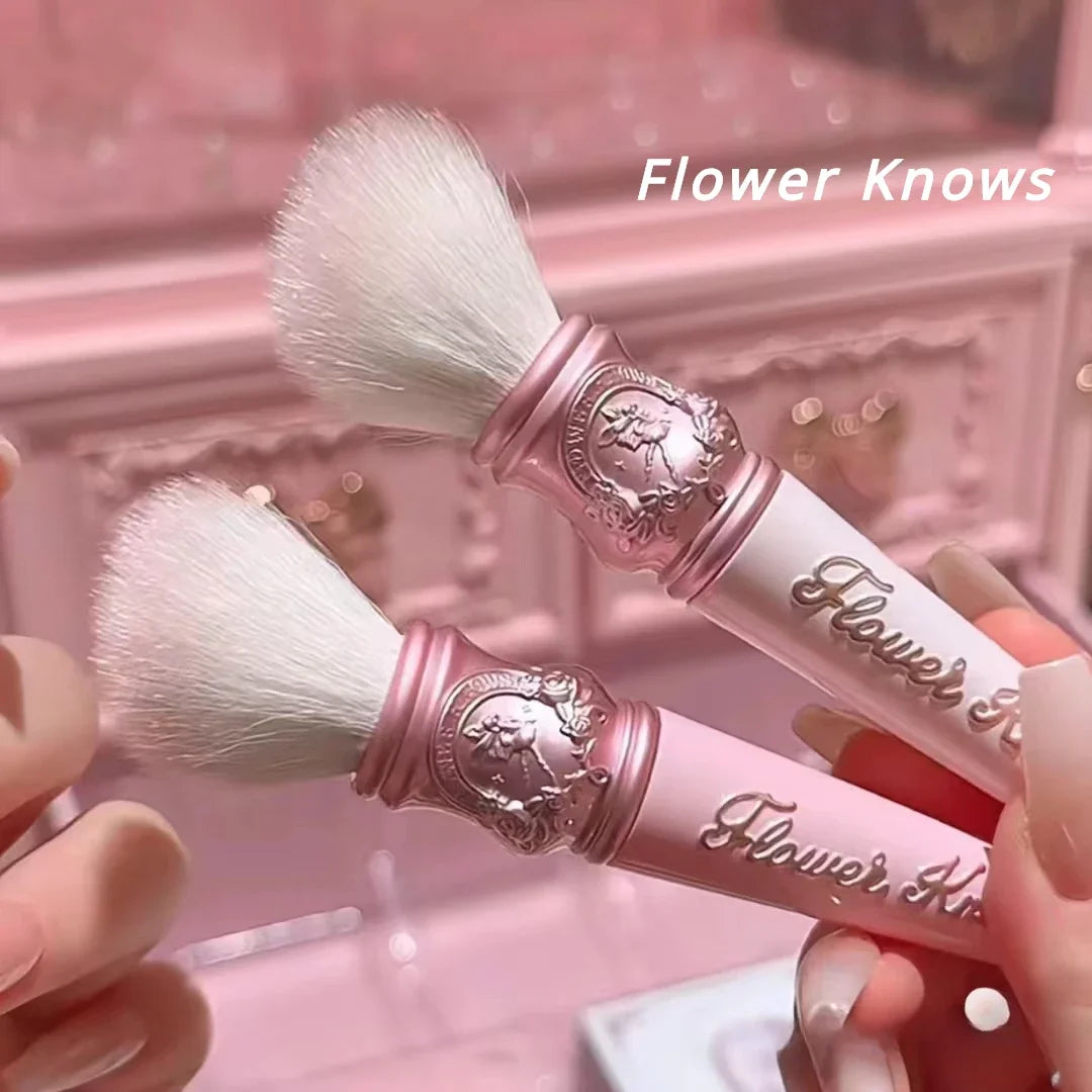 Flower Knows Midsummer Night Series Spot Brush Wool Fluffy Makeup Brush Conditioning Makeup Tool - My Store