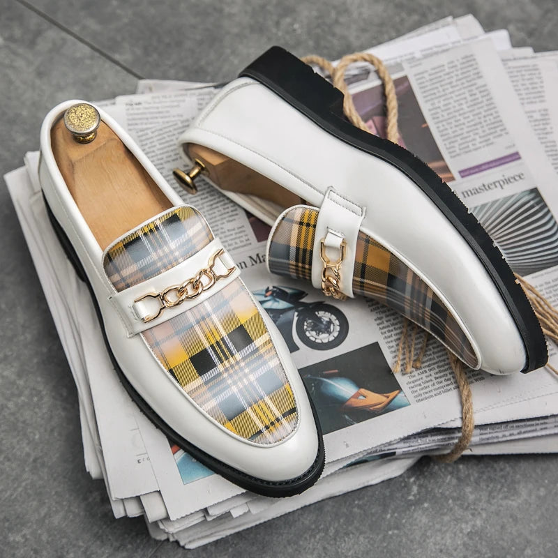 New High Quality Italian Shoe for Men Loafers Casual Men Shoes Luxury Leather Slip-On British Style Striped Soft Shoes Moccasins