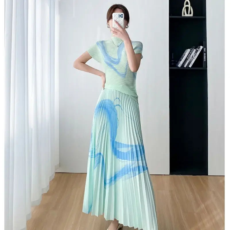 Elegant Two Piece Skirt Set Costume Women's Suit Skirts Pleated Skirt  Female Outfit Women's Casual Skirts Blouses Wrinkle Set