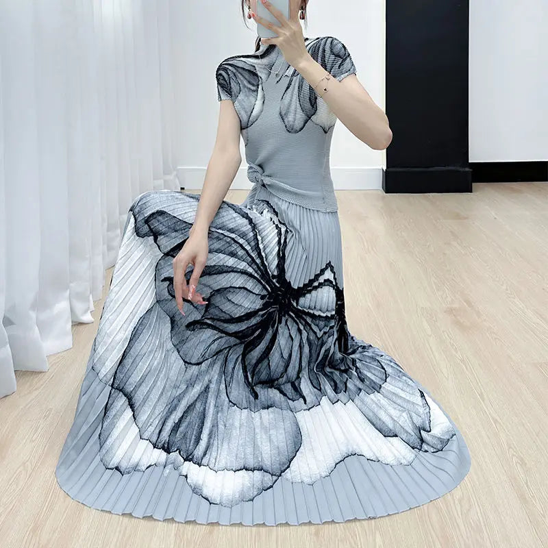 Elegant Two Piece Skirt Set Costume Women's Suit Skirts Pleated Skirt  Female Outfit Women's Casual Skirts Blouses Wrinkle Set