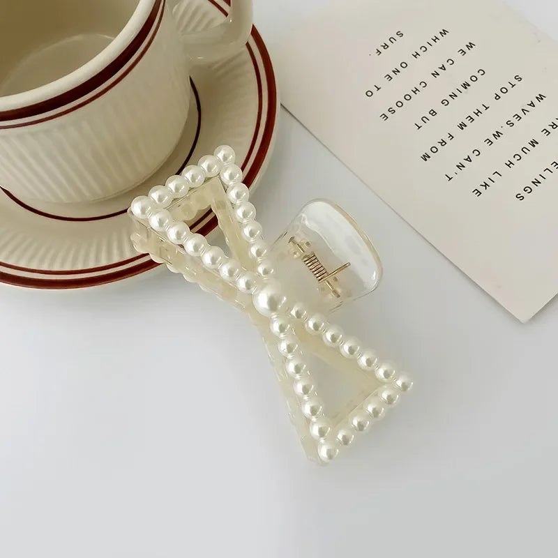 2pcs Elegant Pearls Beads Hairpin for Women Cute Geometric Hair Claw Barrettes Headwear Horsetail Hair Clips Hair Accessories