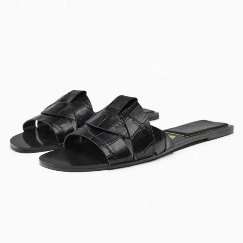 Summer Women's Slippers Shoes Ladies Slides High Quality Sandals Womens Shoes Tongs Femme Fashion Design Beach Flat Slipper